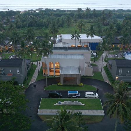 The Allure Villas Managed By Sahid Pangandaran Exterior foto